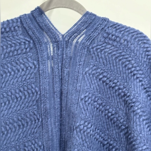 Vince Camuto Indigo Blue Textured Knit Kimono Topper Fringe Hem Boho Chic Wrap - Picture 7 of 13